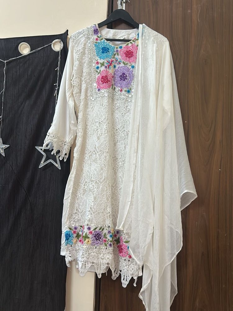 Elegant Embroidered Kurta Set
