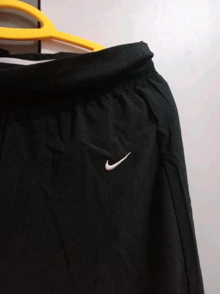 Nike Black capri Pants