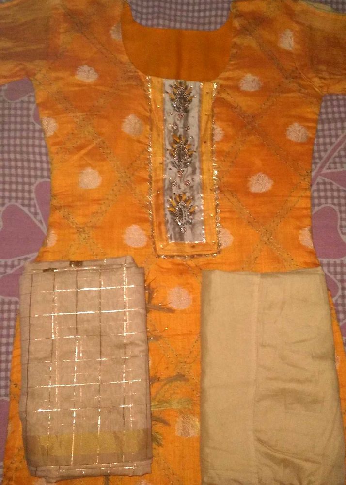 Suit Full Set