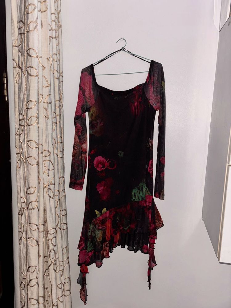 🌸♠️ Black Dress.NEW WITHOUT TAG.SIZE-28-34