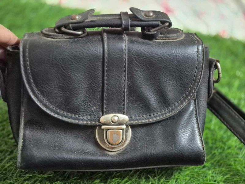 Vintage Black Leather Camera Bag