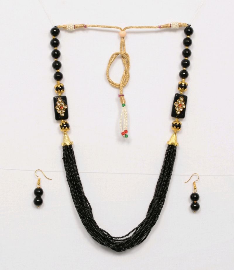 Black Necklace With Earrings.   Jaipurjewelry, Kundanjewelry, Beadsnecklace, Earrings, Chokerset, Peacockjewellery Forever21, Beauty, Women&#39;s,  Bridaljewellery,  Biba, Shein, Ethnic, Western,