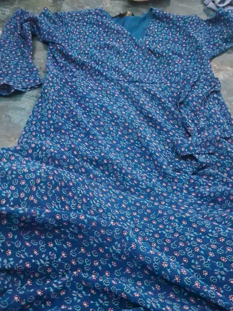 MAXI
