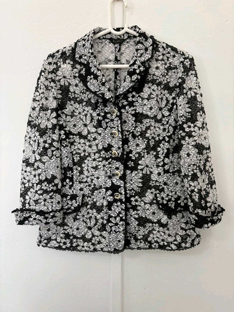 Floral Lace Blazer