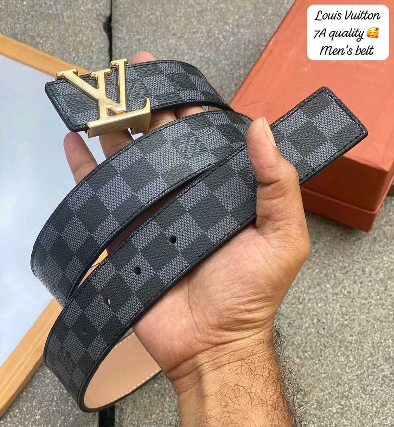 LOUIS VUITTON MENS PREMIUM IMPORTED BELT
