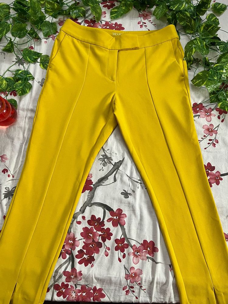Women’s Yellow High-Waisted Trousers