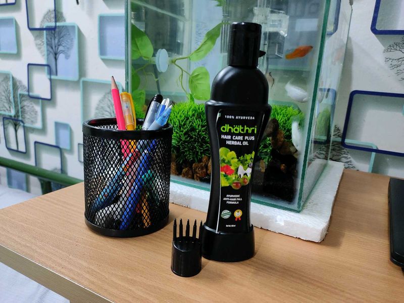 Dhathri Hair Care Plus Herbal Oil (Used)