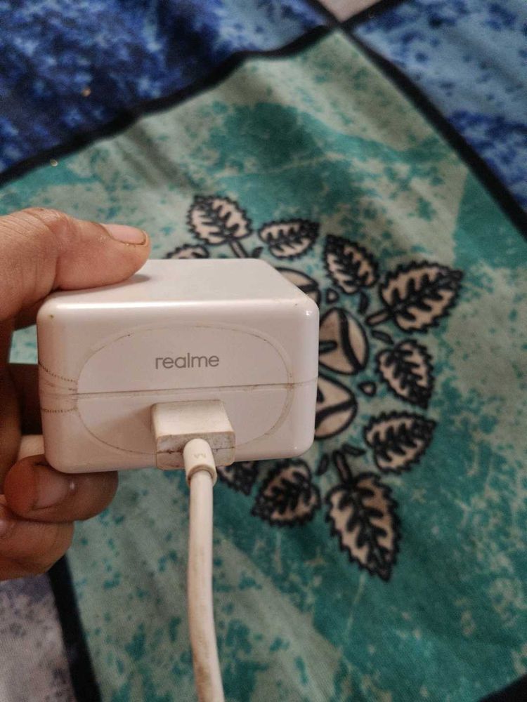 realme adapter with cable