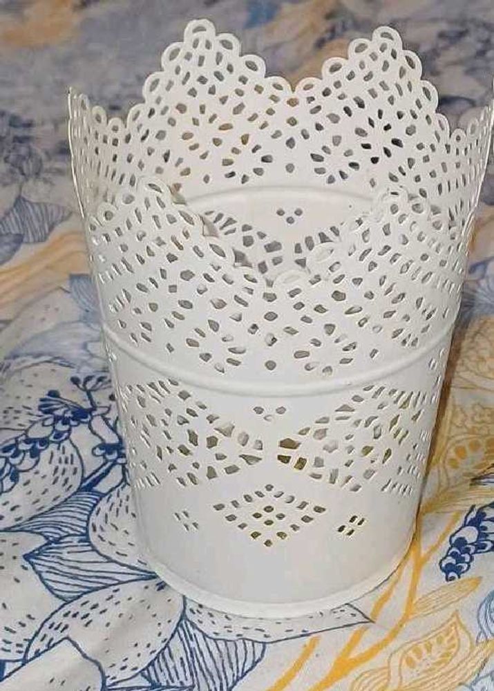 IKEA White Lace Holder