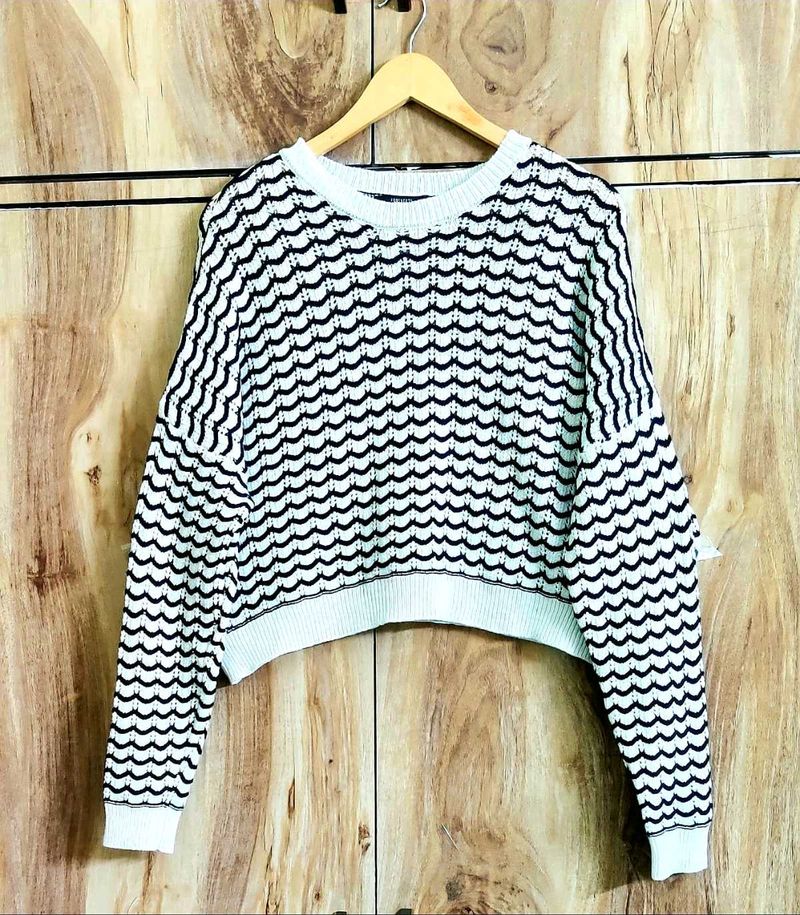 Patterned Knit Sweater size-44