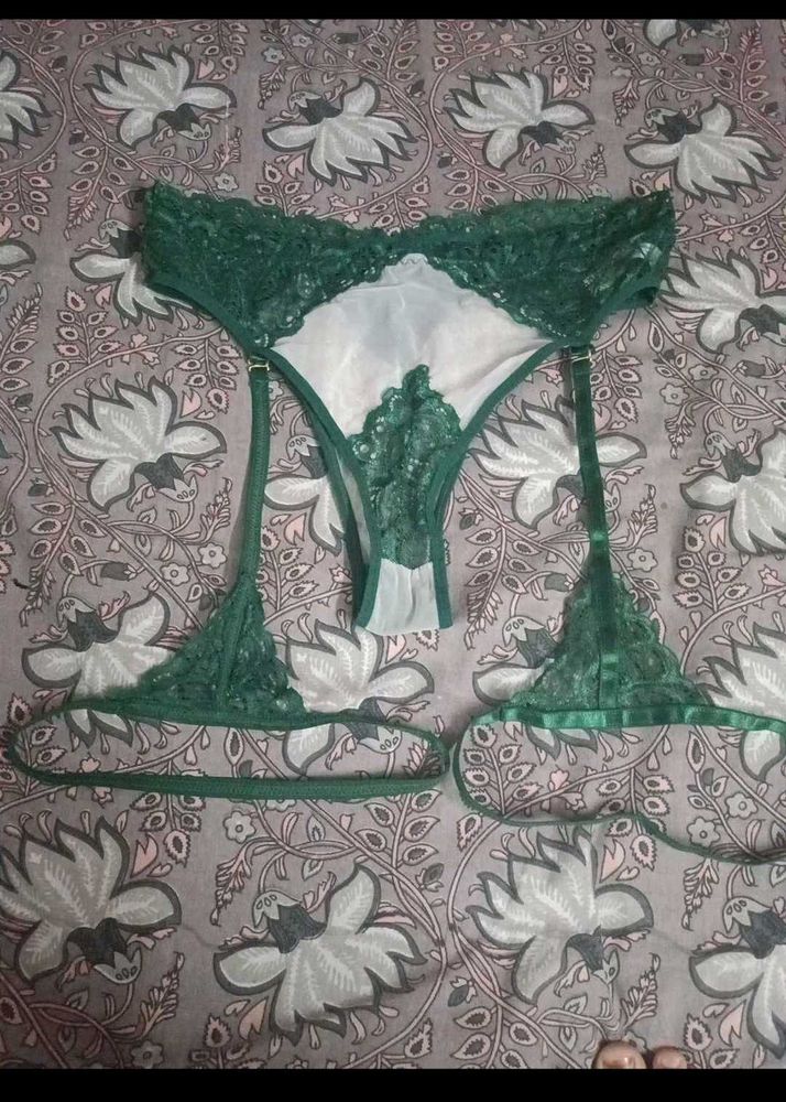 Green Lace Lingerie Set