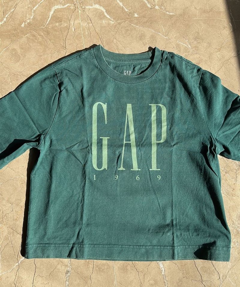 GAP Green Graphic Tee