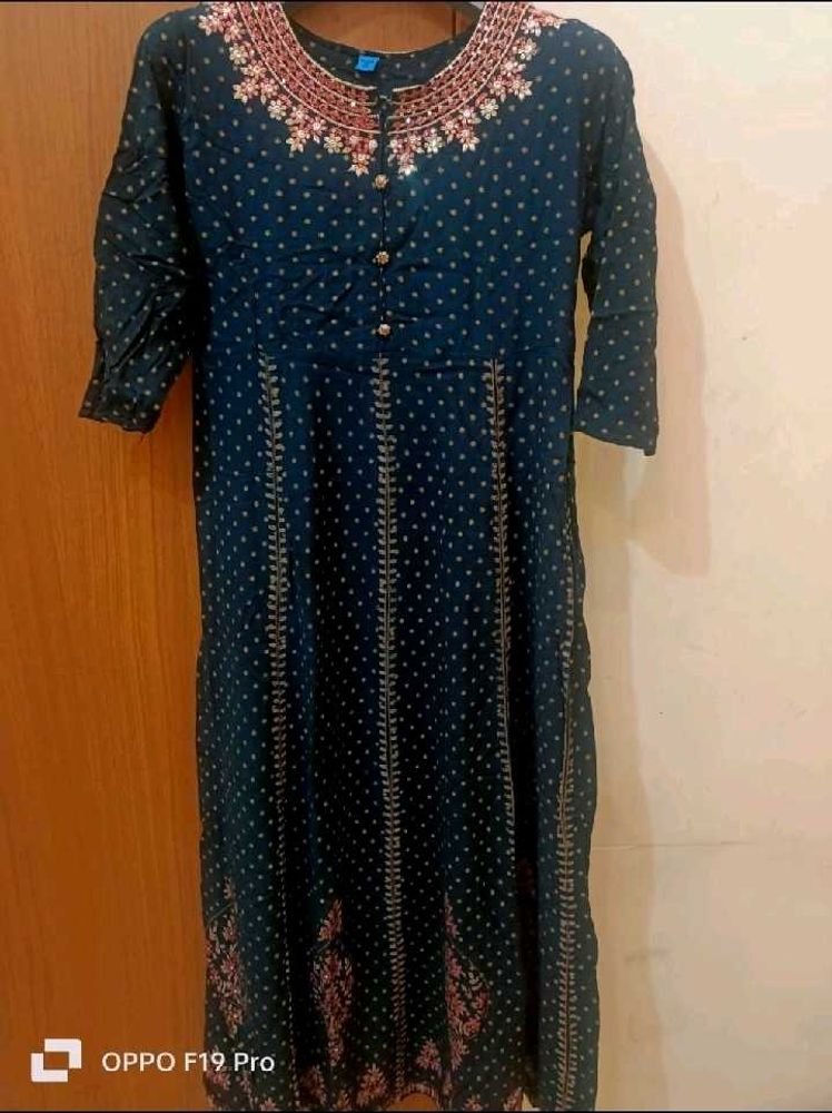 Gown With Plain Dupatta