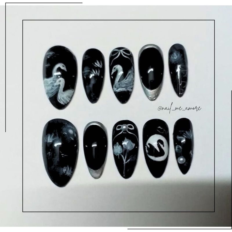 Press On Nails(Black Swan)