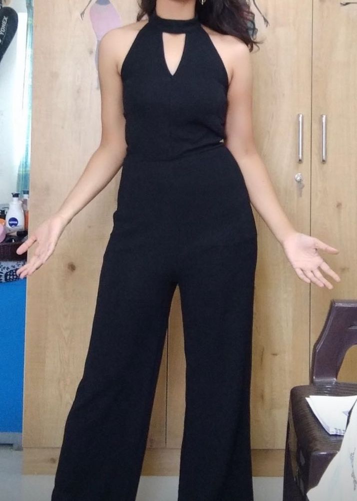 Beautiful Halter Neck Black jumpsuit - Size S