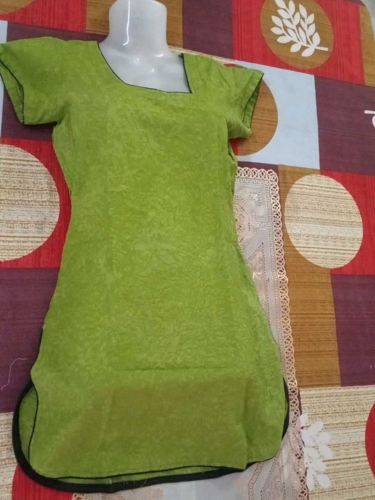 Fresh Green 💚 Suit With Semi Patiala Salwar
