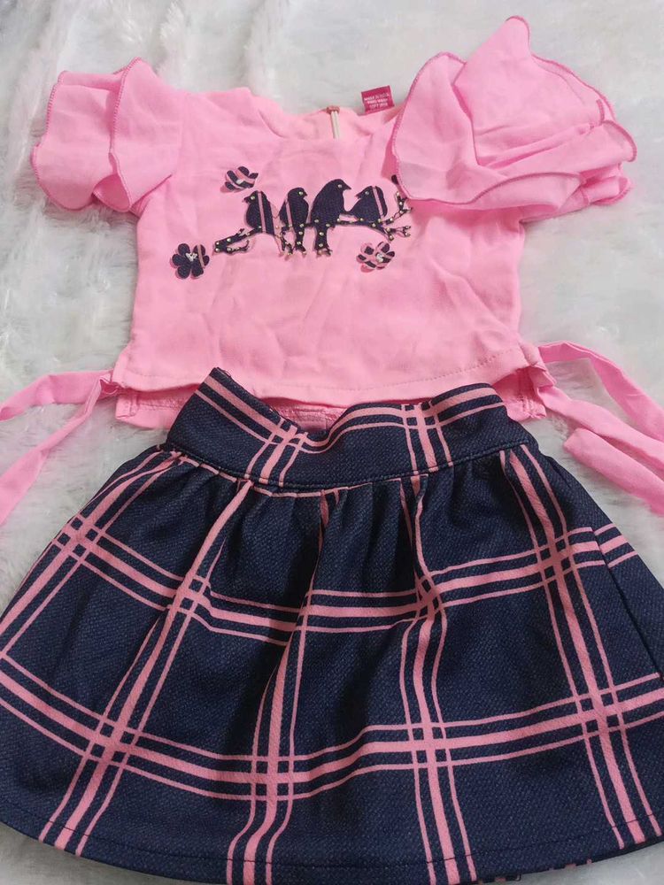 Pink Bird Top &amp; Plaid Skirt Set