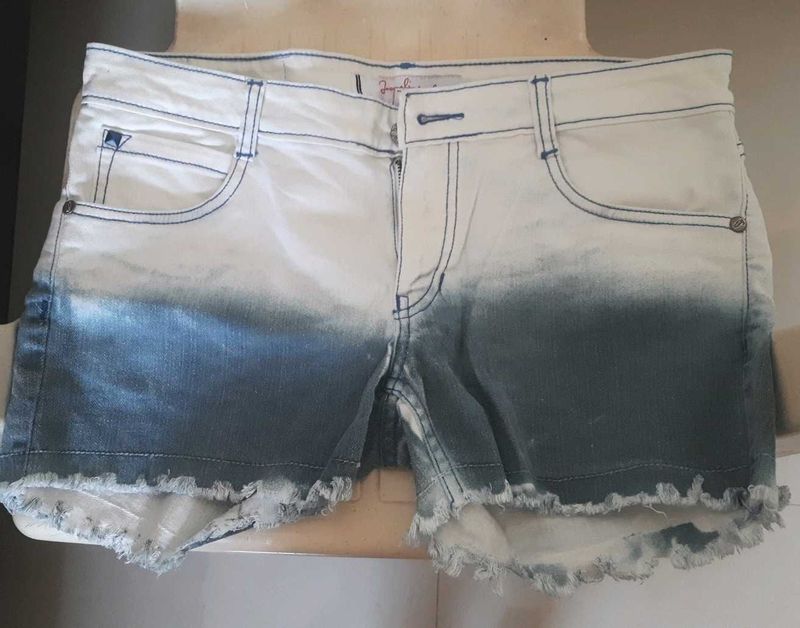 Dual Tone Jeans Shorts