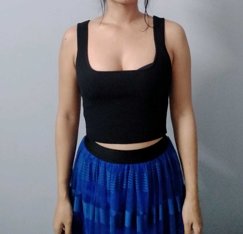 Black Ribbed Crop Tank Top