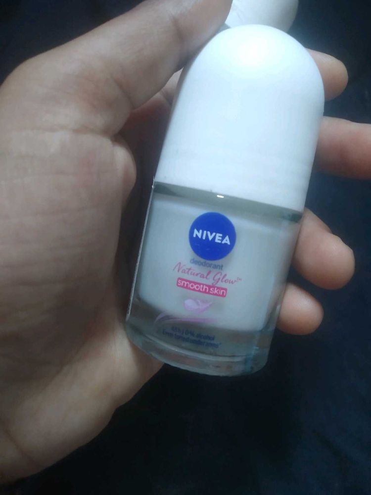 Nivea Natural Glow Deodorant