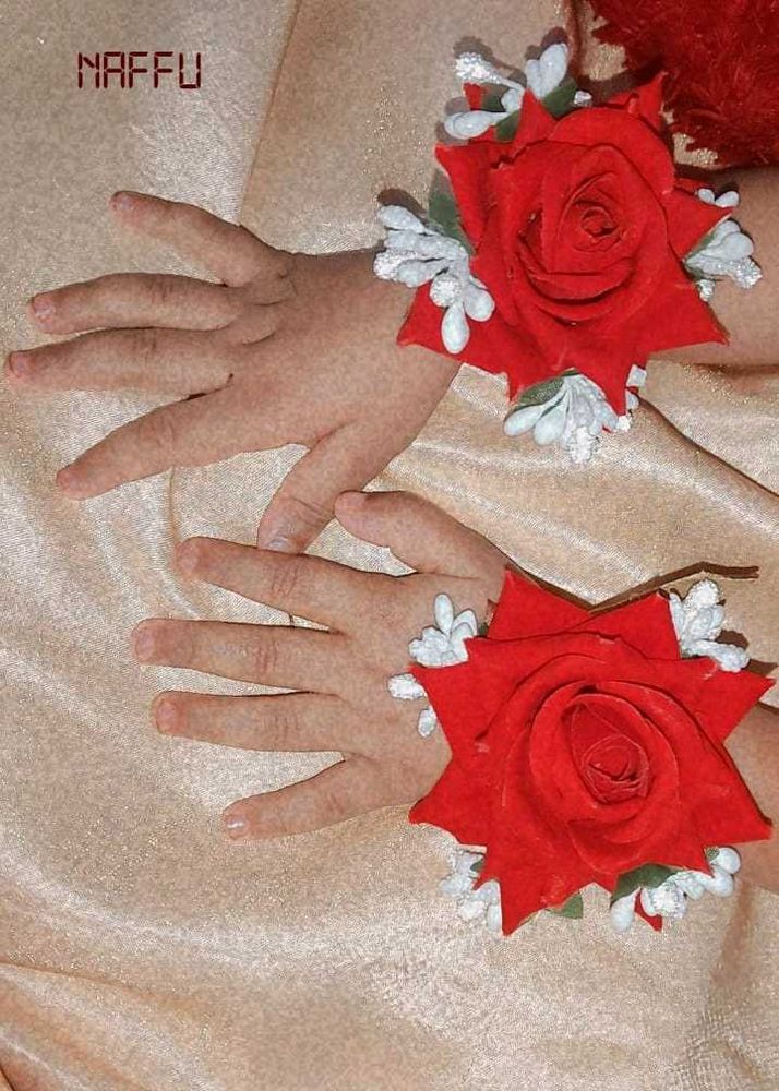 Red Rose Wrist Corsage