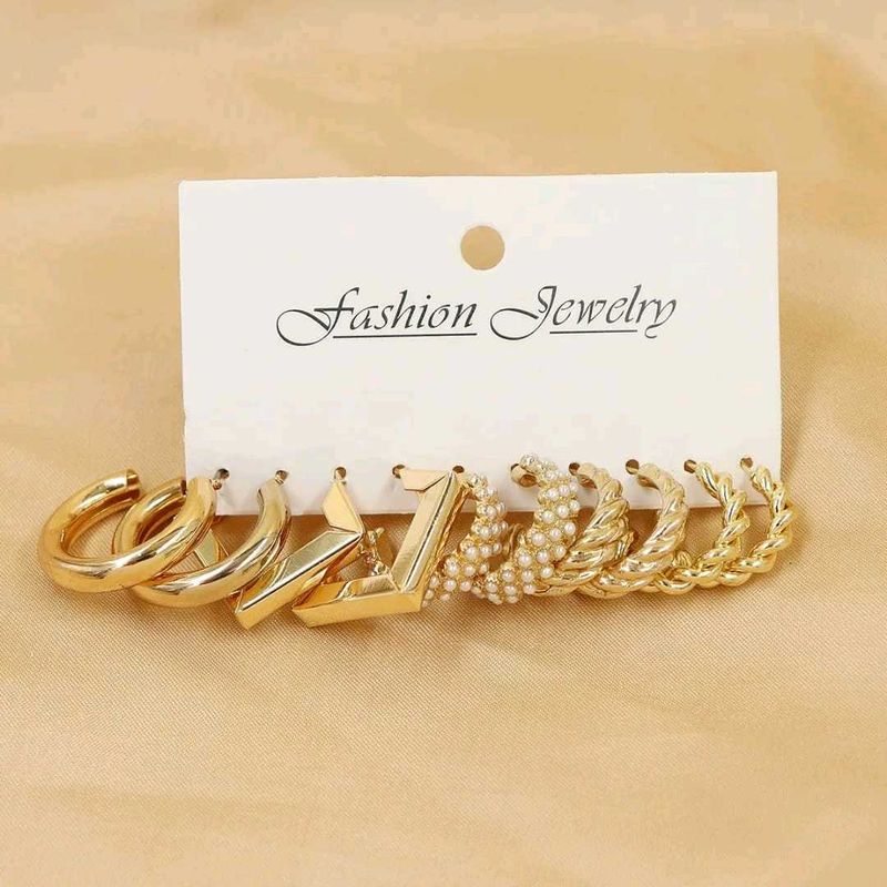 Gold Hoop Earring Set