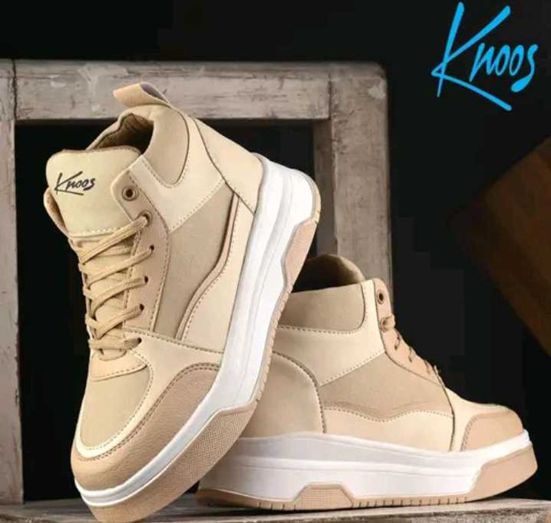 Knoss Cream High-Top Sneakers