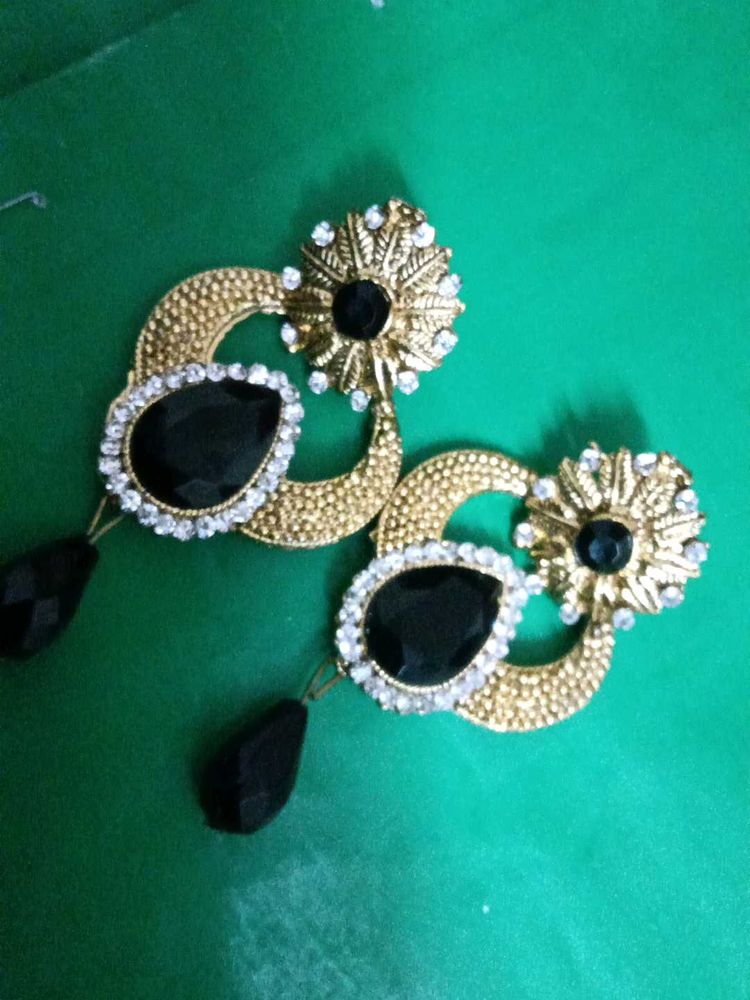 A Earings