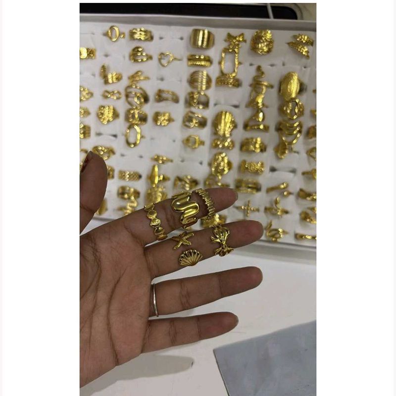 Main Character Rings