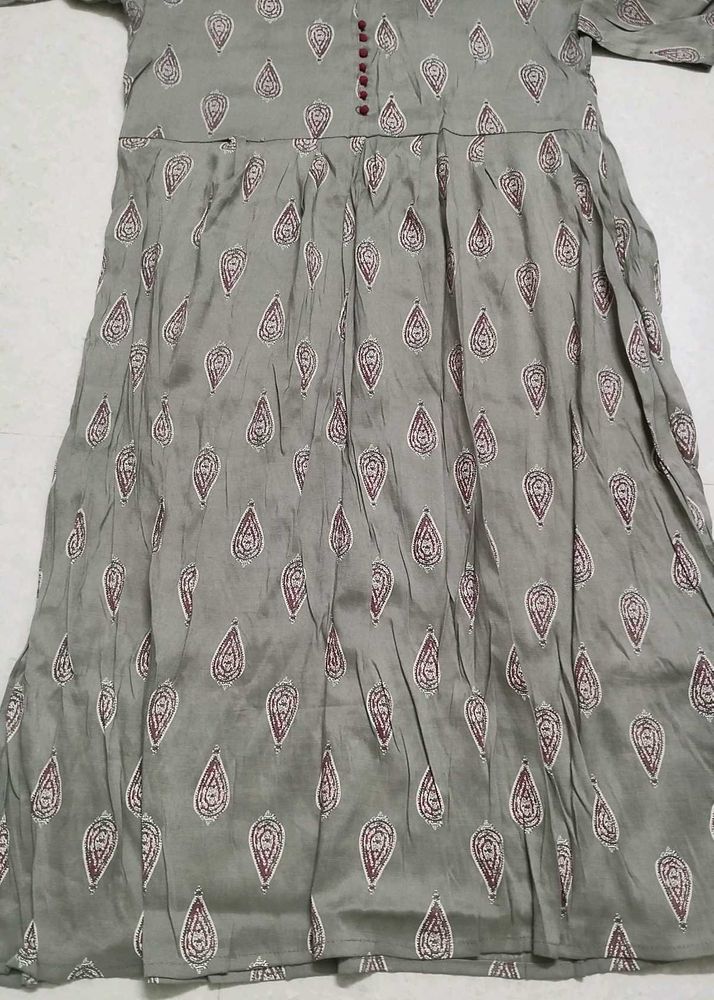 Elegant Grey Printed Kurta