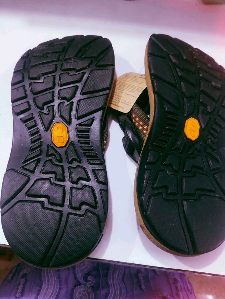 Sandals &amp; Floaters