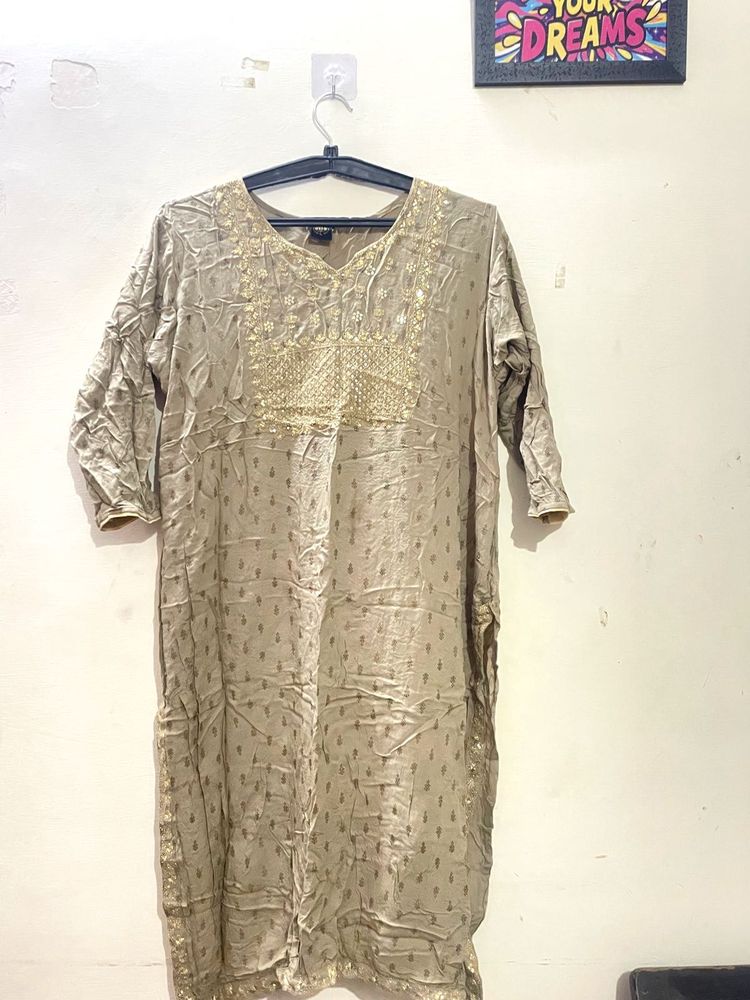 Embroidered Kurti Tunic
