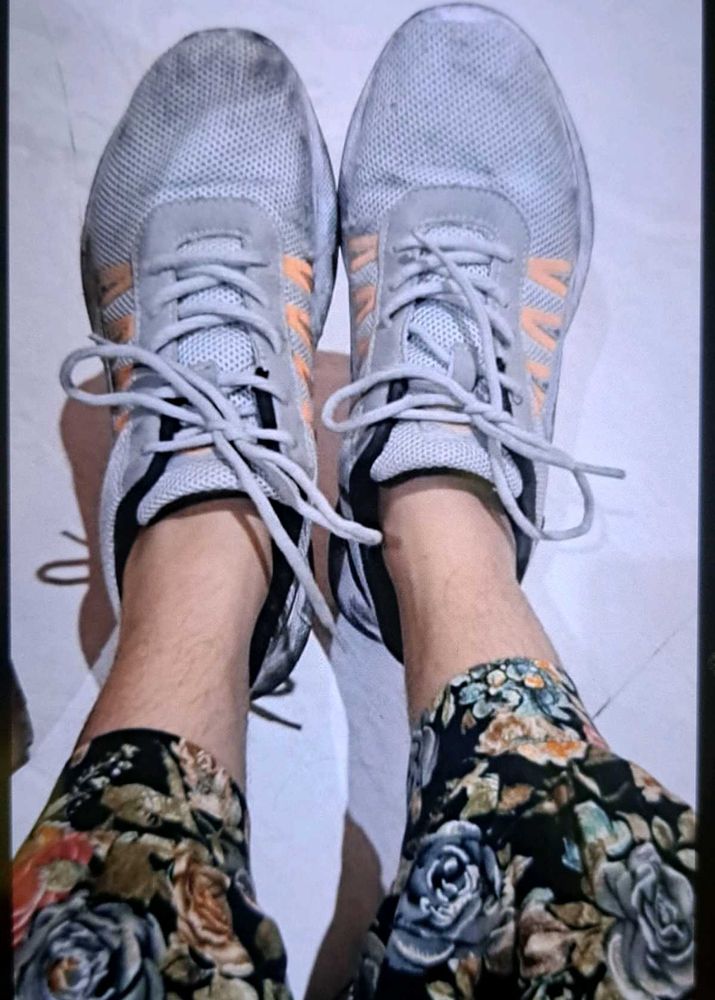 Get One Pair Shoe In 99 Only