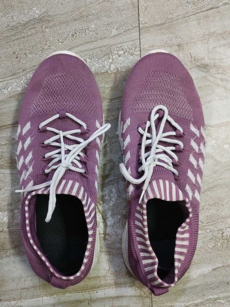 Mauve Sneakers