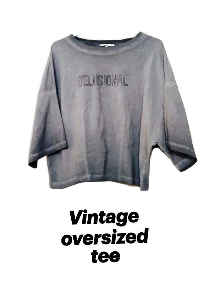 Vintage grey cropped-tee with Rhinestone te
