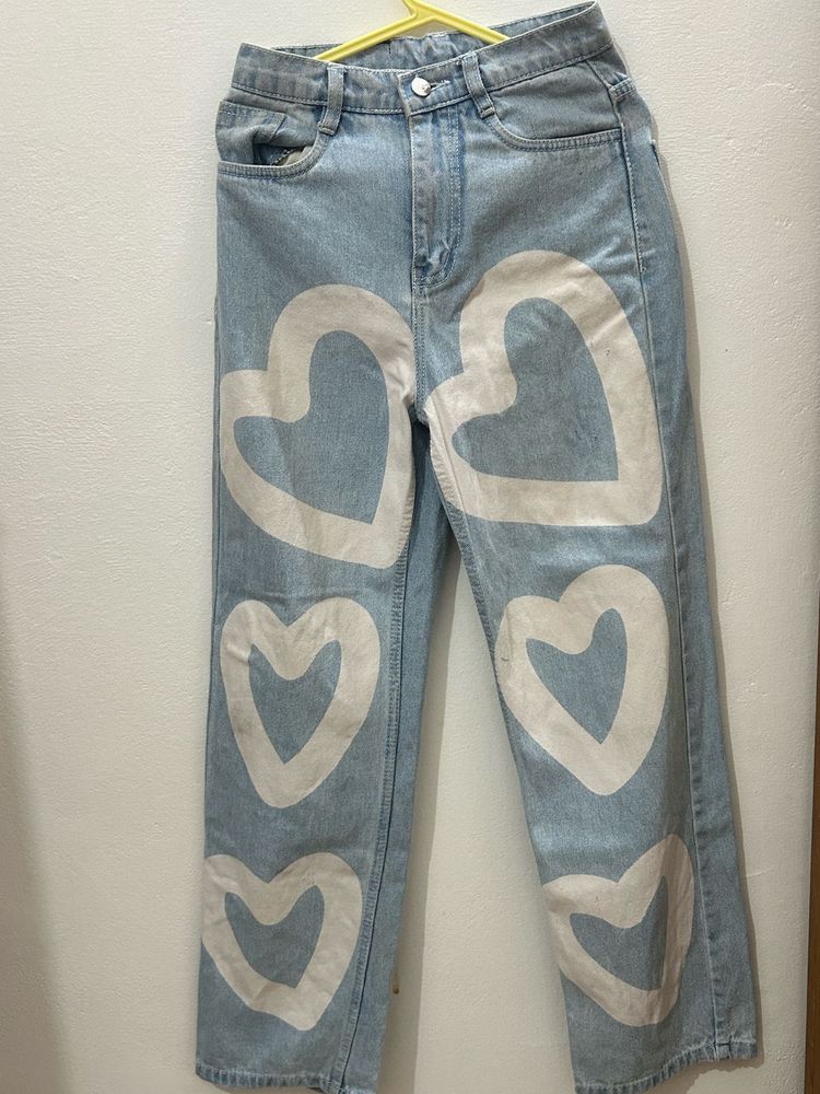 BLUE BAGGY JEANS WITH HEART DESIGN 🦋