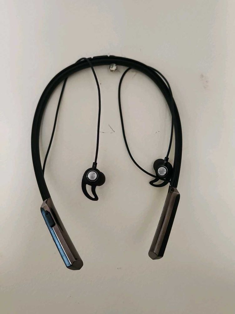 Wireless Neckband Headphones