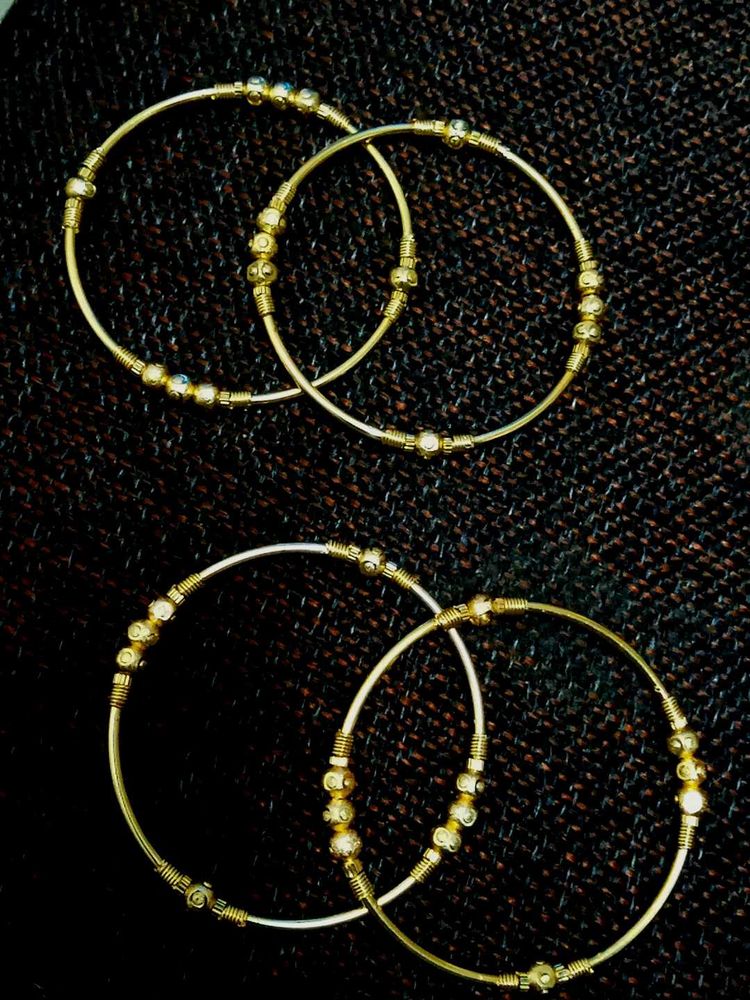 Golden Bangles (Set of 4)