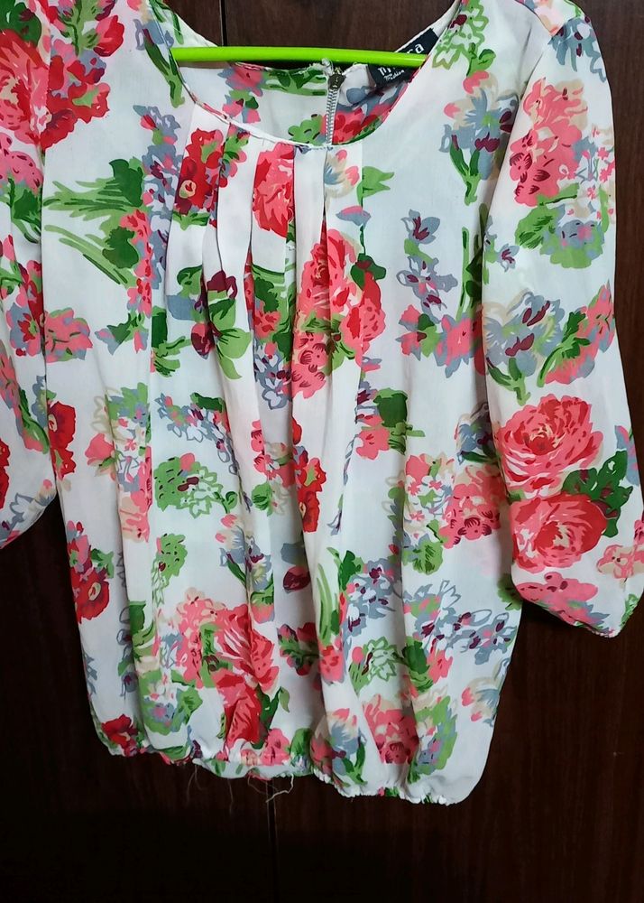 Crop Top ,S