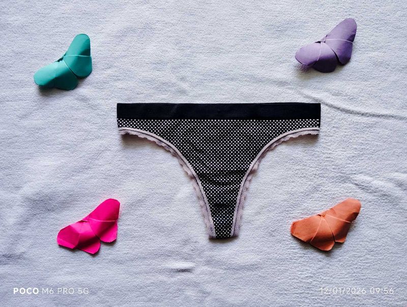 la vie en Rose Thong