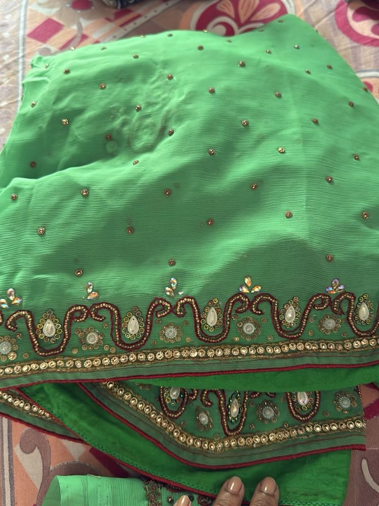 New Saree With Blouse
