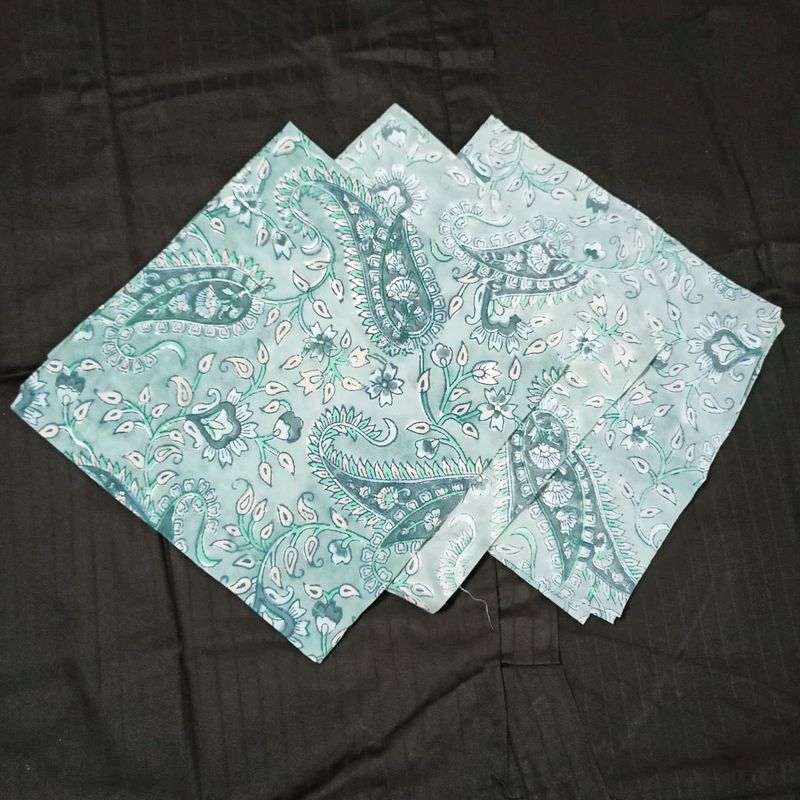 3 Table Cloth Set