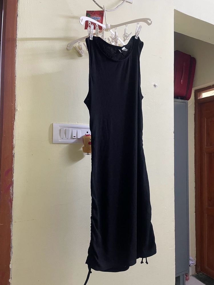 H&amp;m Black Dress With Drawstring On Waist Area