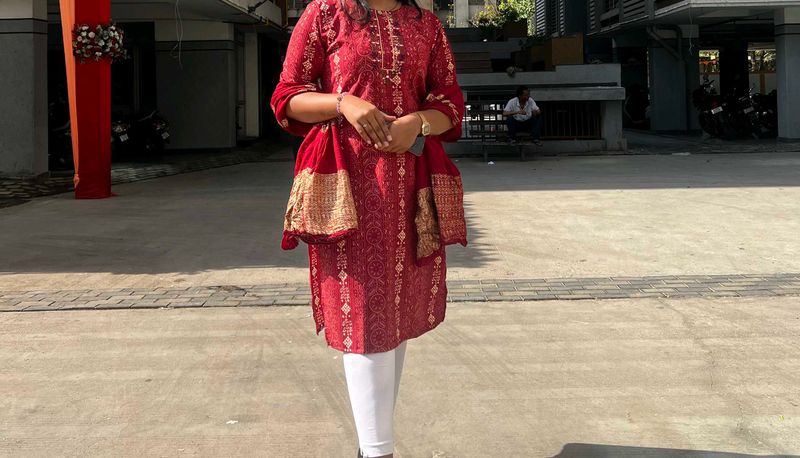Red badani Kurti