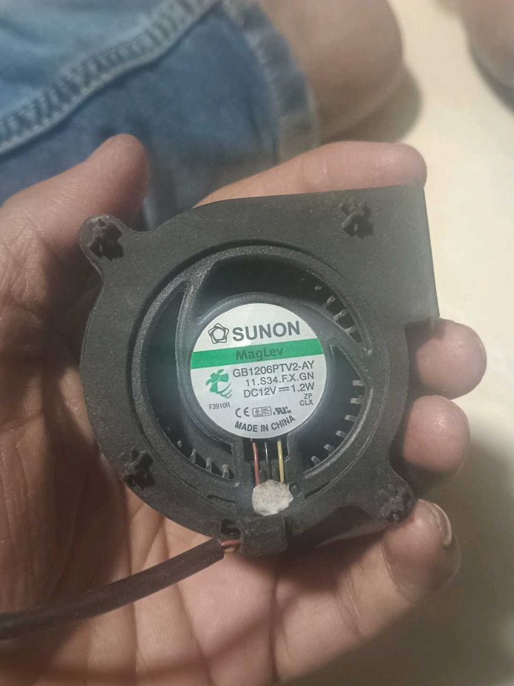 SUNON MagLev Fan GB1206PTV2-AY