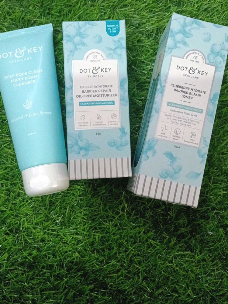 Dot &amp; Key Skincare Set