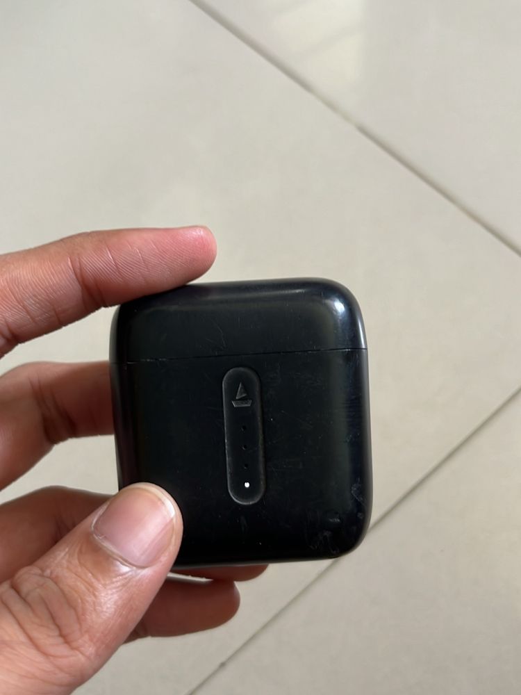 Boat Airdopes 141 TWS Only Left Earbud