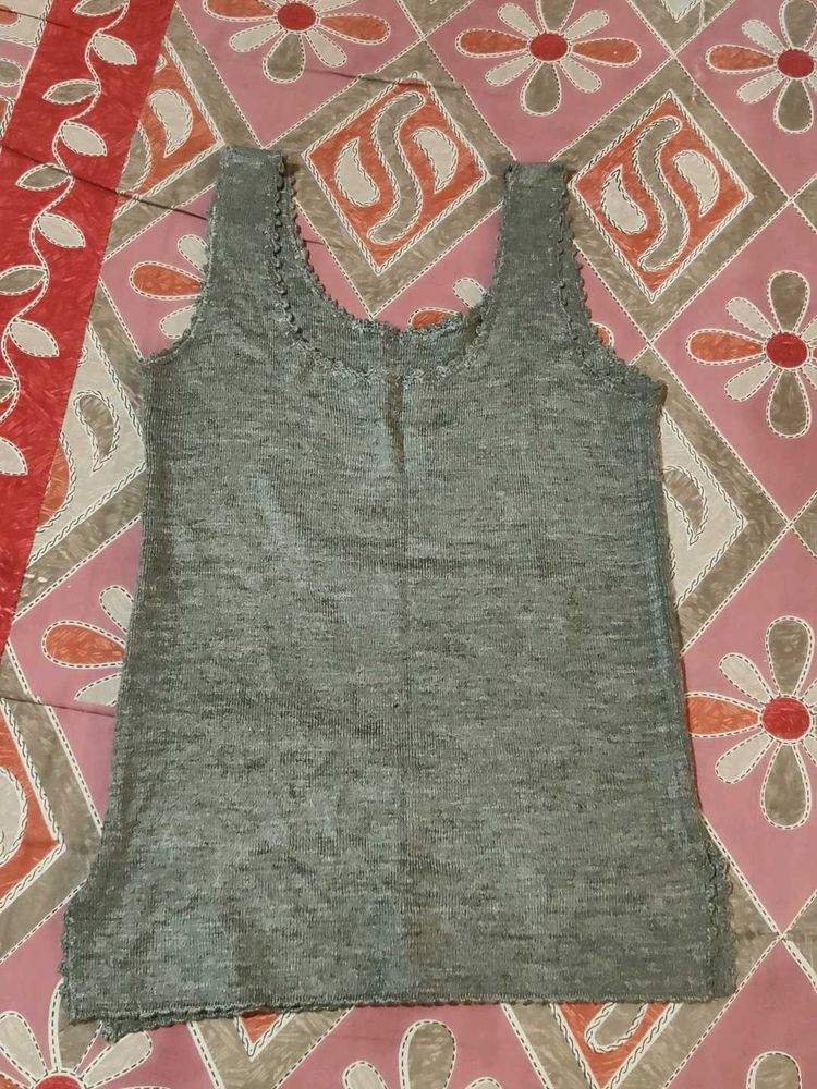 Gray Tank Top warm inner