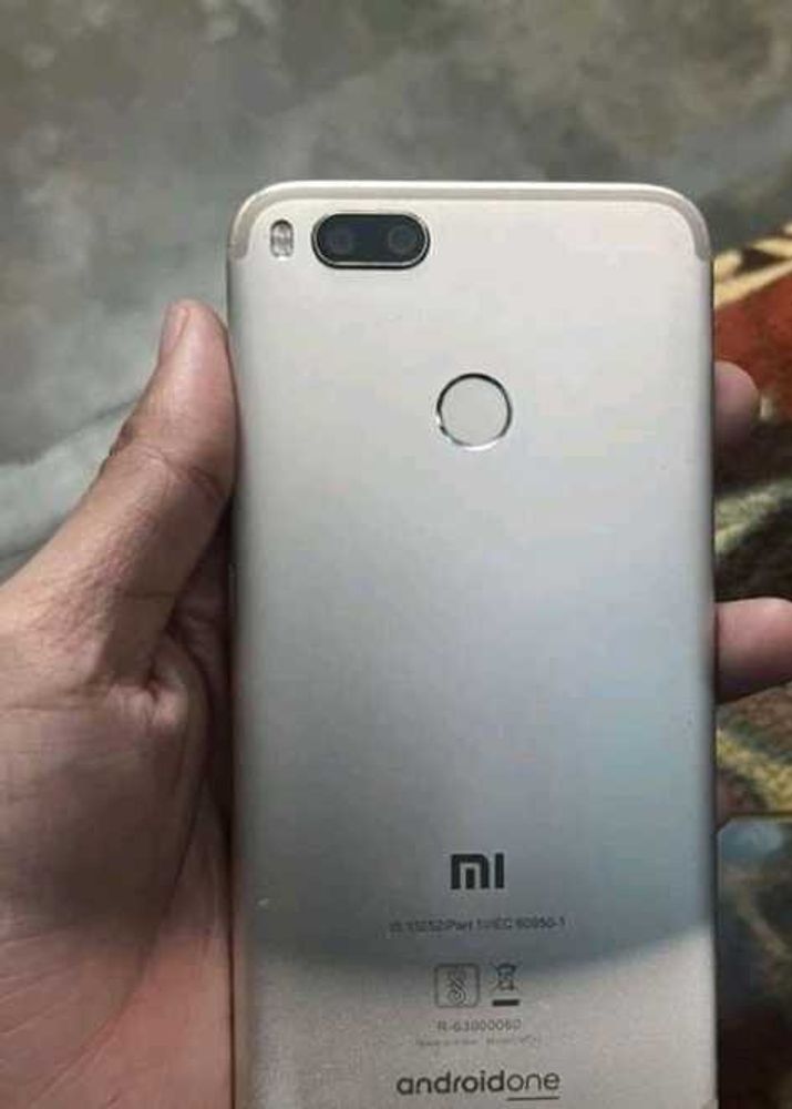 Mi A1 - Android One Smartphone