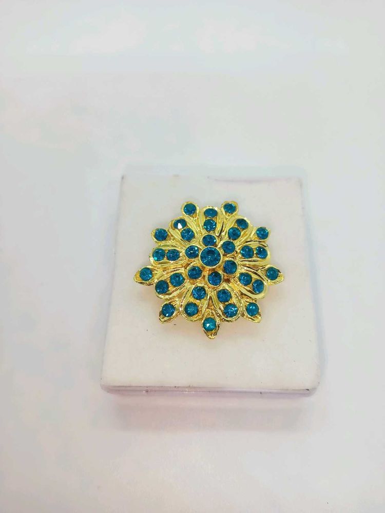 Brand New Adjustable Big Ring With Free Pod Bags